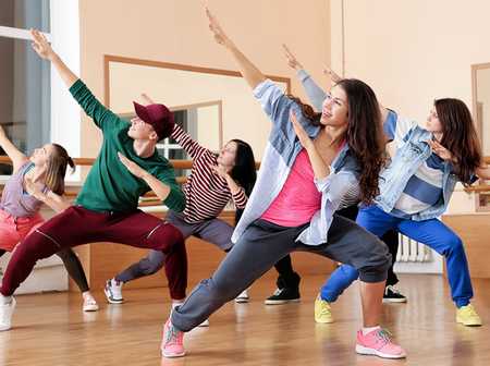 Dance teacher insurance from £3.19 per month - Simply Business UK
