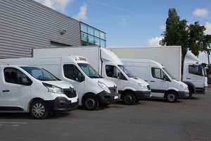 87% of vans don’t fit in UK parking bays – how to avoid a fine 