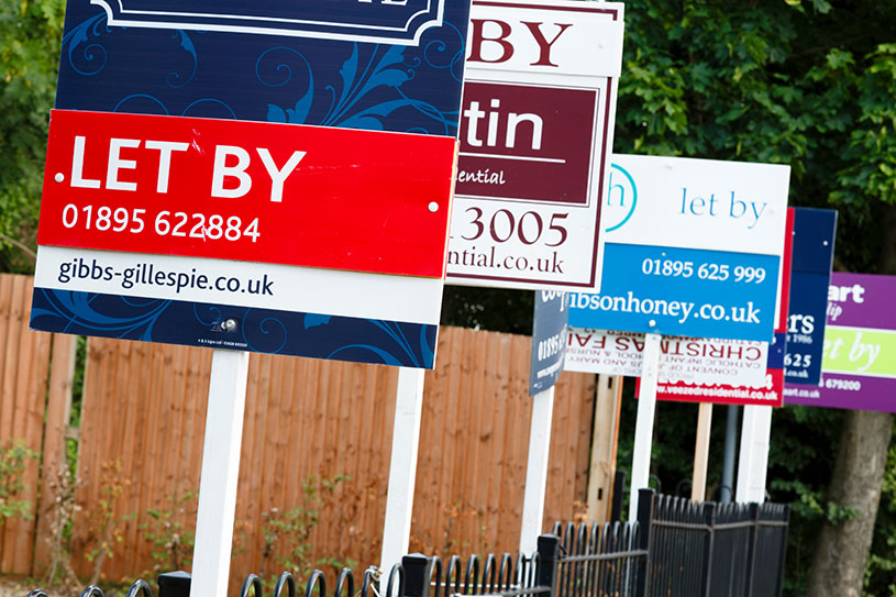 Signs for properties to let