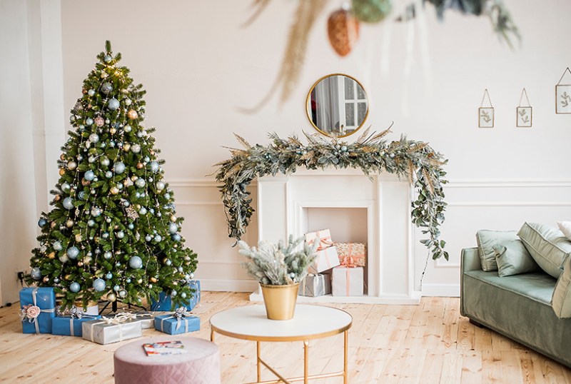 Living room with Christmas decorations