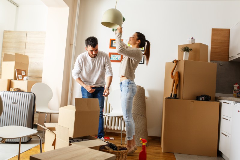 Tenants moving in to a new rental property